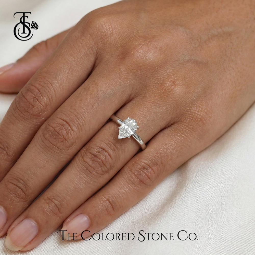 Odette Ring - 18K Gold - Lab Grown Diamond