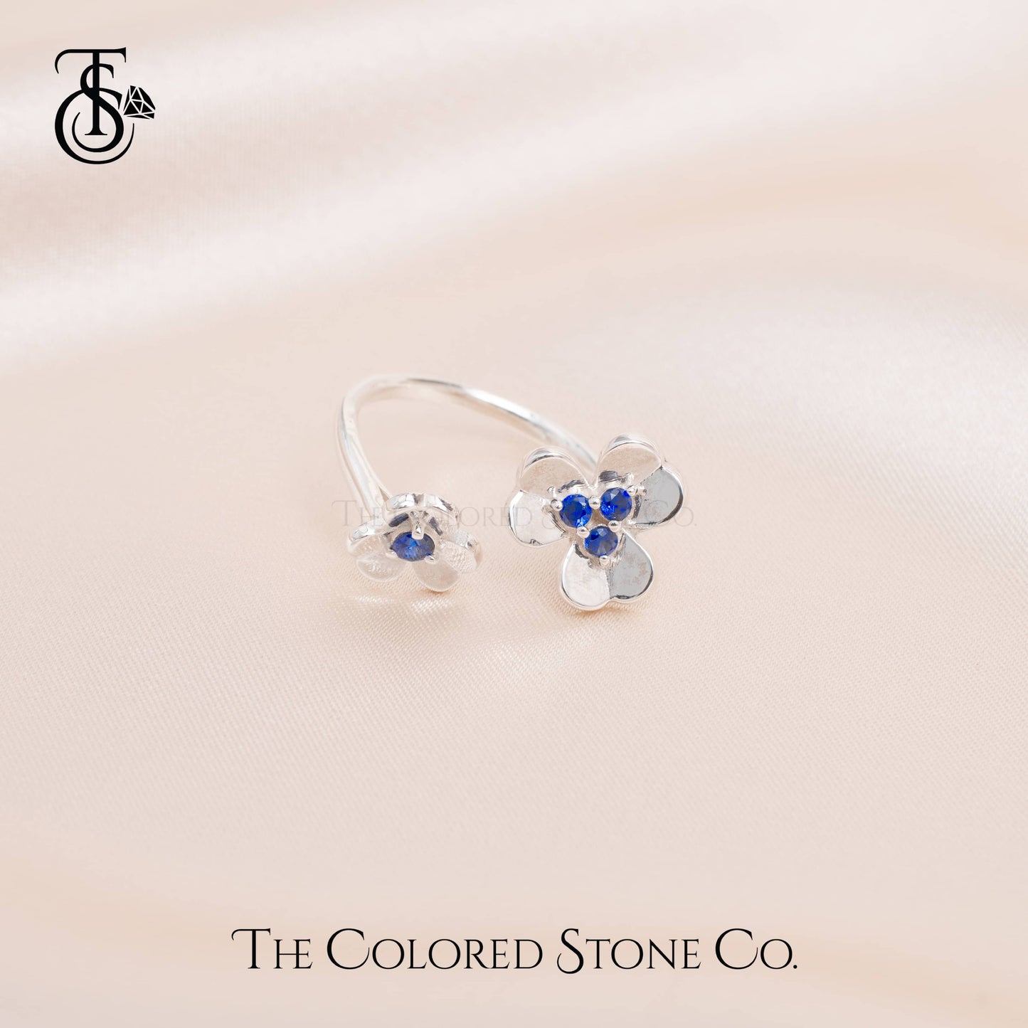 Clover Ring