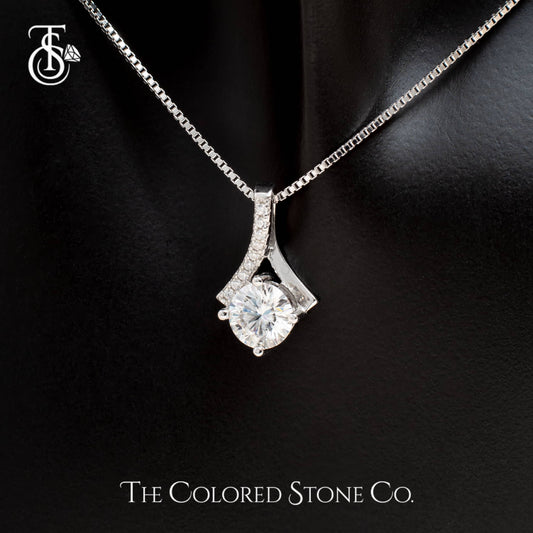 Niva Necklace- Moissanite