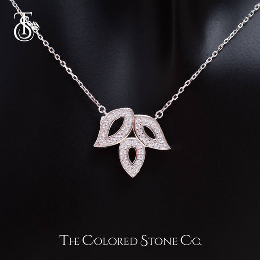 Trefoil Necklace