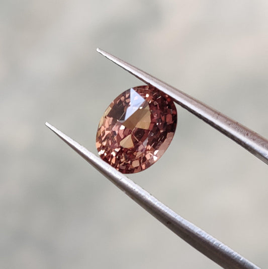 Orange-ish Brown Sapphire Natural Heated 2.67ct - The Colored Stone Co.