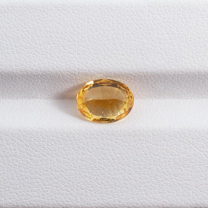 Yellow Sapphire Natural Heated 2.67ct - The Colored Stone Co.