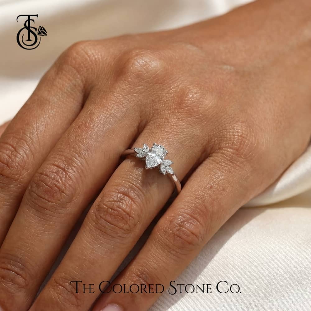 Theia Ring - 18K Gold - Lab Grown Diamond