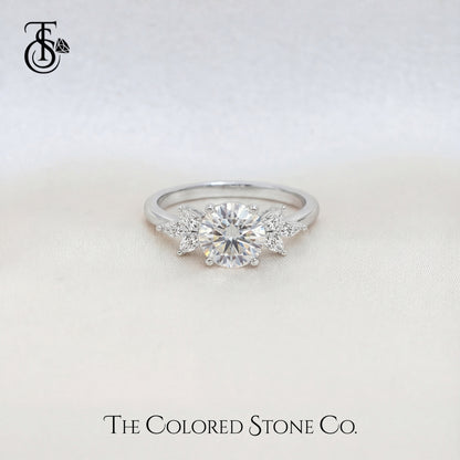 Vega Ring - 18K Gold - Lab Grown Diamond