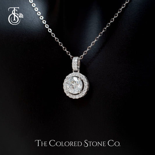 Solis Pendant - Moissanite