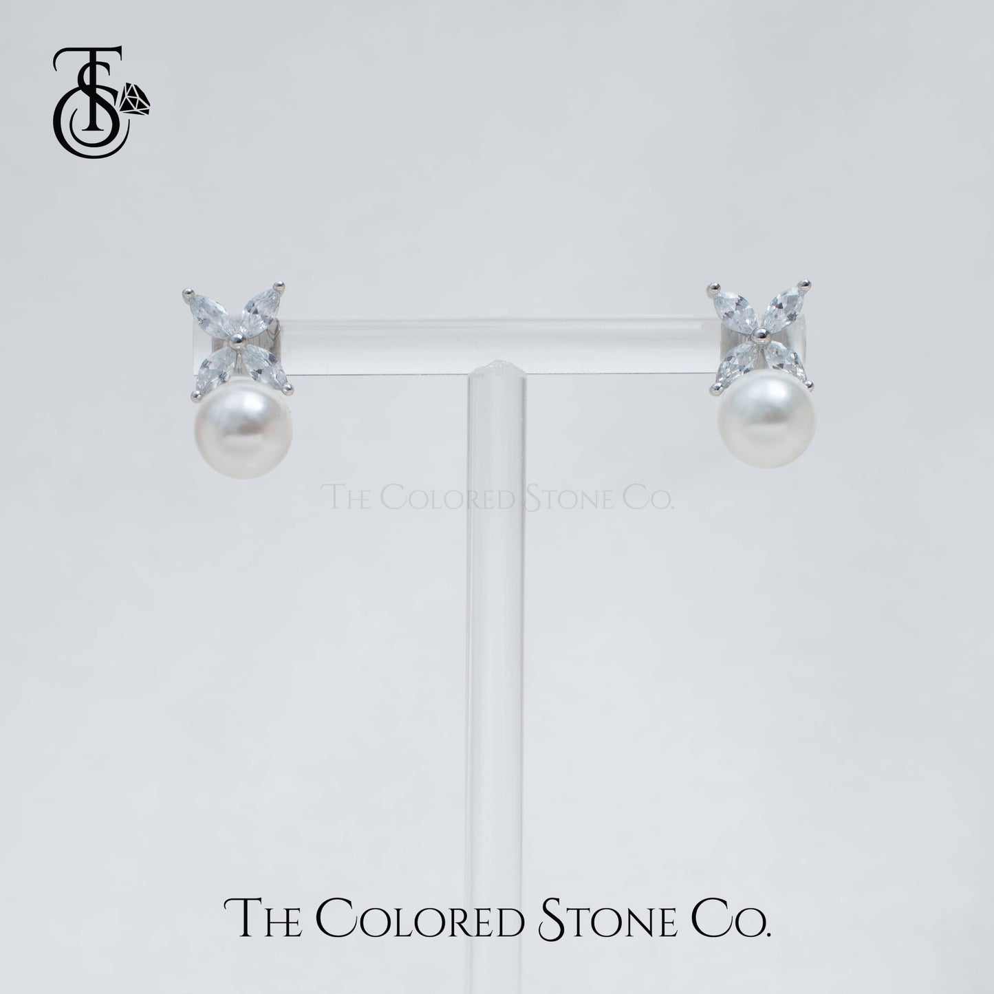 Alora Earrings- Pearl