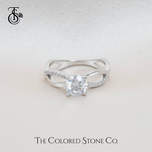 Helix Ring- Moissanite