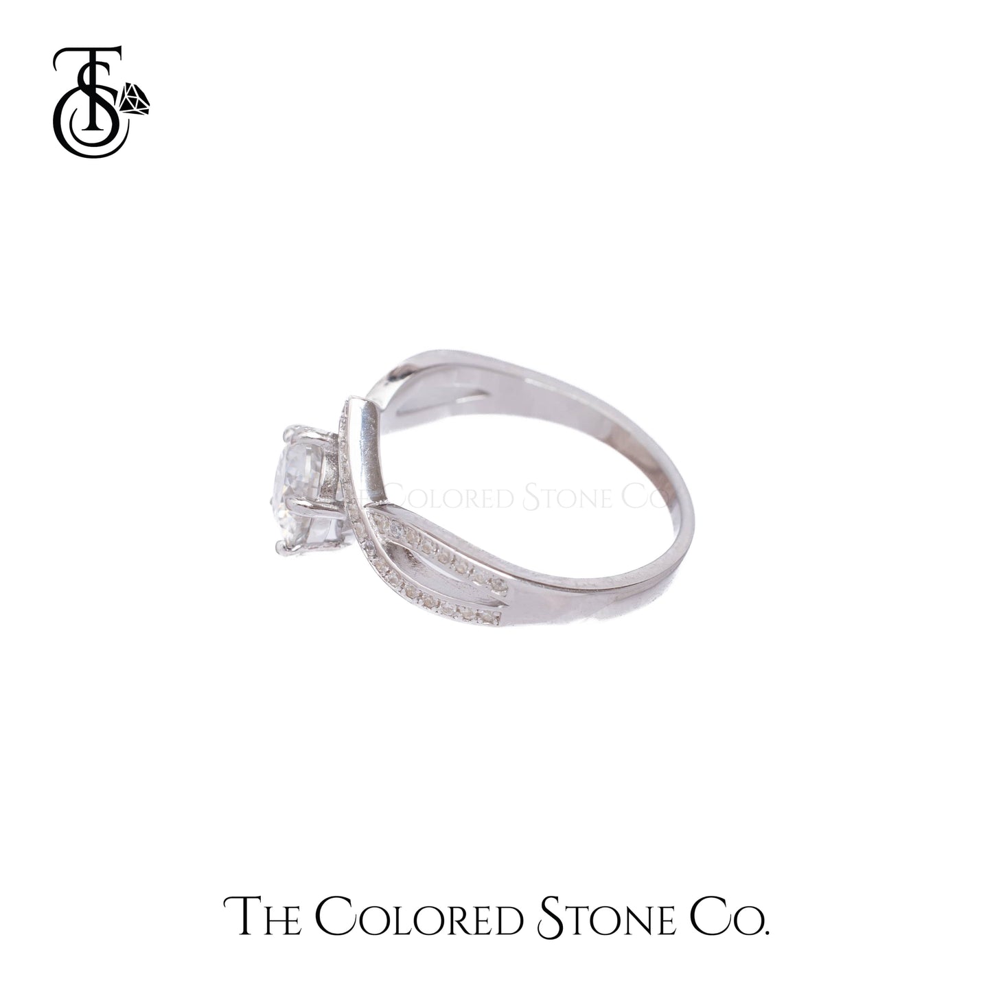 Valora Ring- Moissanite