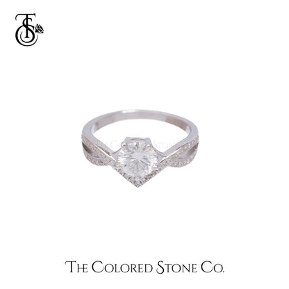 Valora Ring- Moissanite